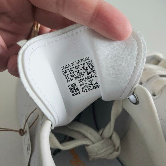 NWT Disney x adidas | Stan Smith Tinkerbell Peterpan White Sneakers, Mens 11 - Picture 12 of 13